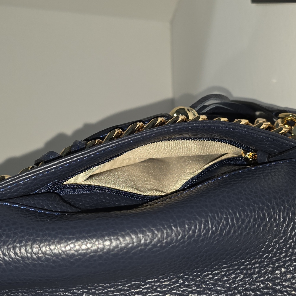 NWT ☑️Valentino LUISA ROCK Leather Chain Quilted NAVY BLUE💙 NWT, DUST BAG & COA - Picture 12 of 17